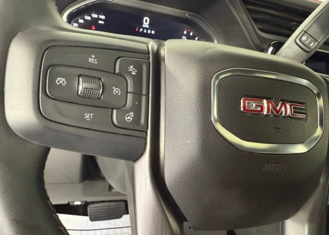 2024 GMC Sierra 2500 AT4