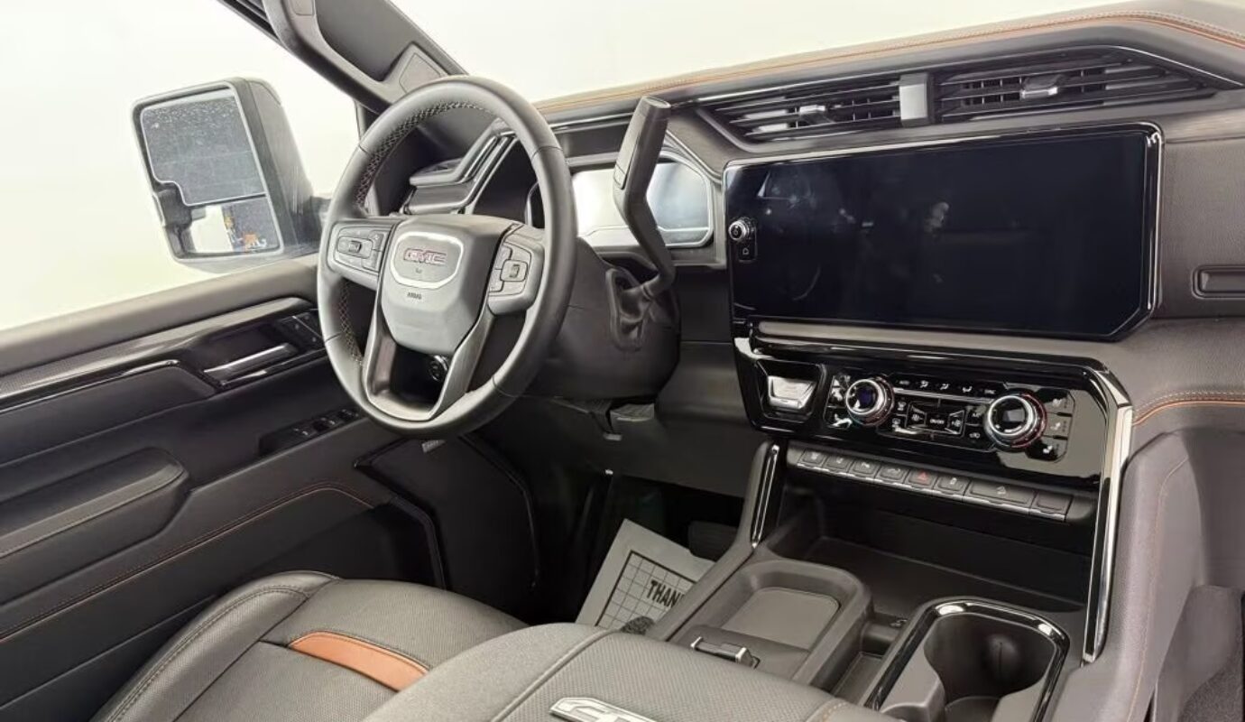 2024 GMC Sierra 2500 AT4