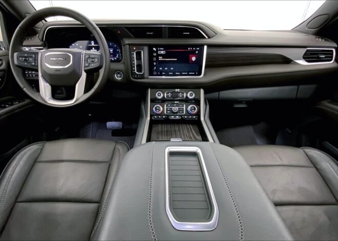 2024 GMC Yukon XL Denali