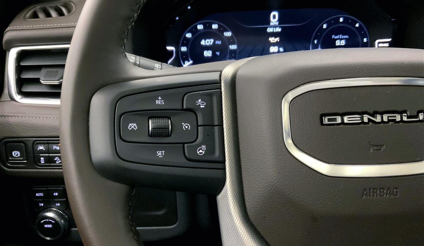 2024 GMC Yukon XL Denali