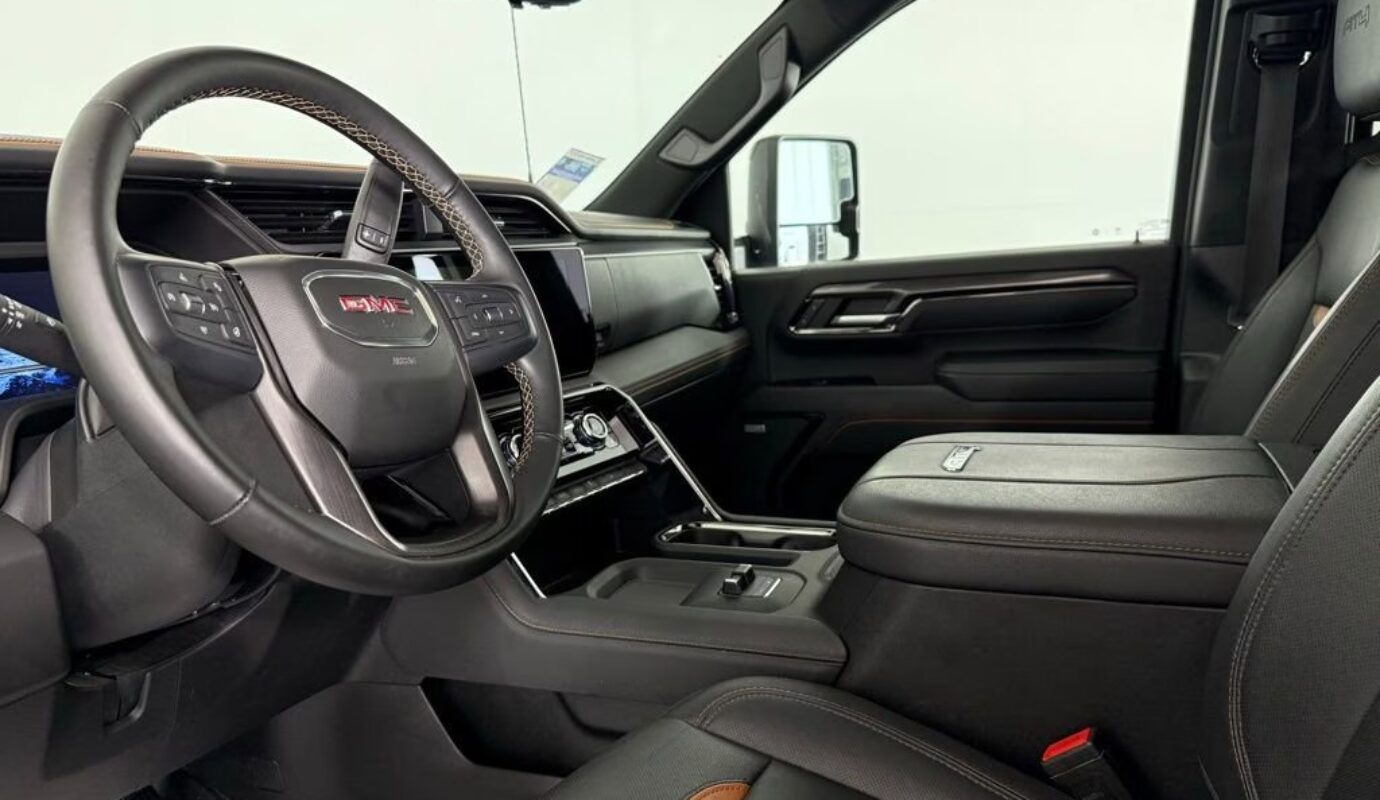 2024 GMC Sierra 2500 AT4