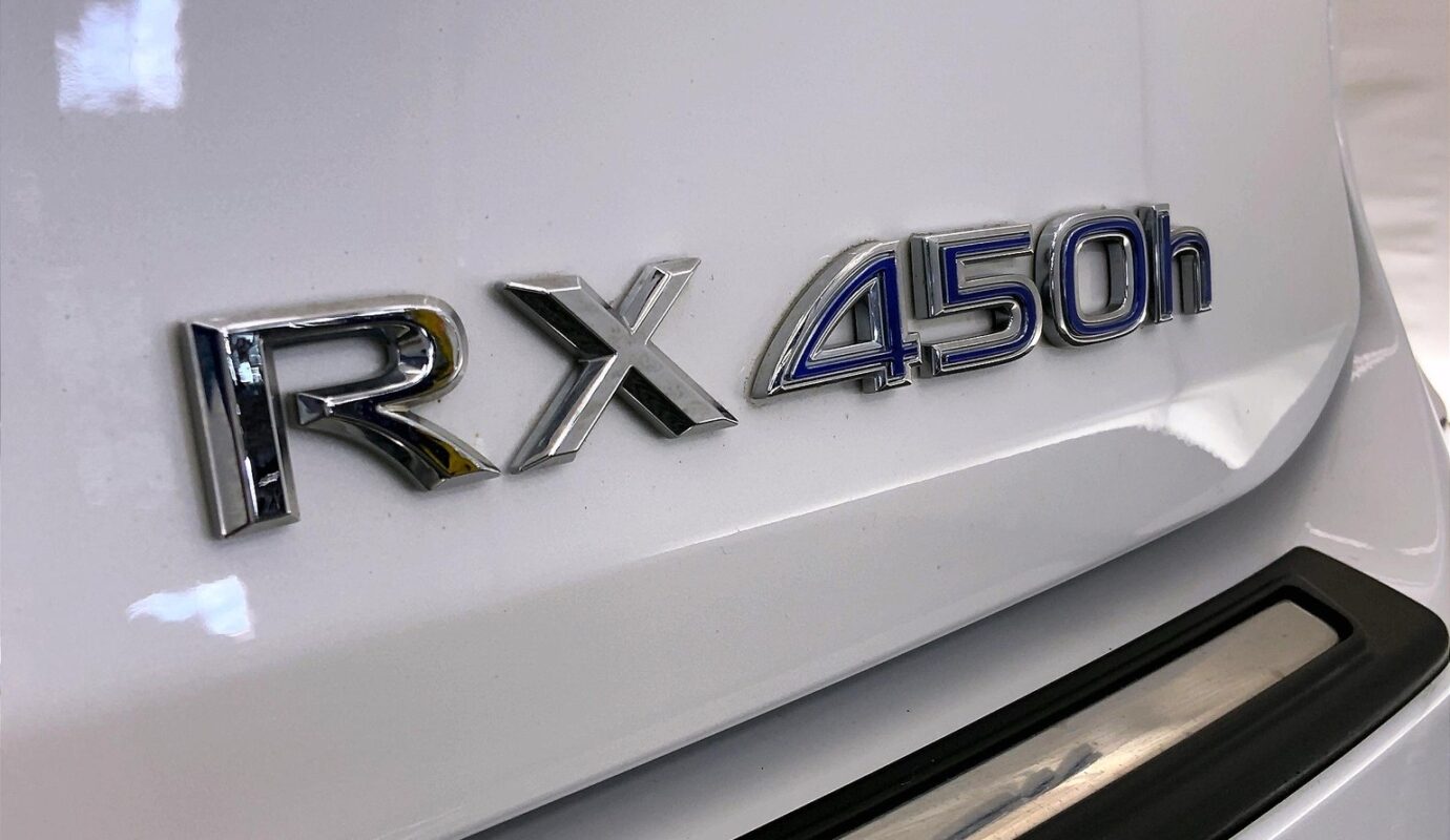 2022 Lexus RX450h