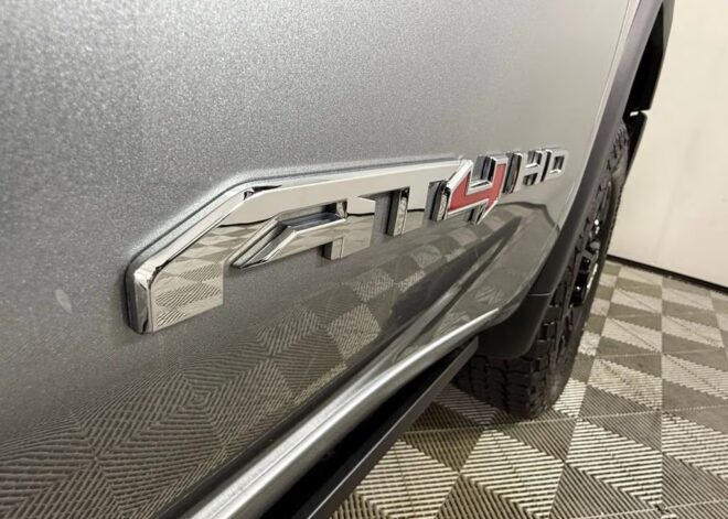 2024 GMC Sierra 2500 AT4