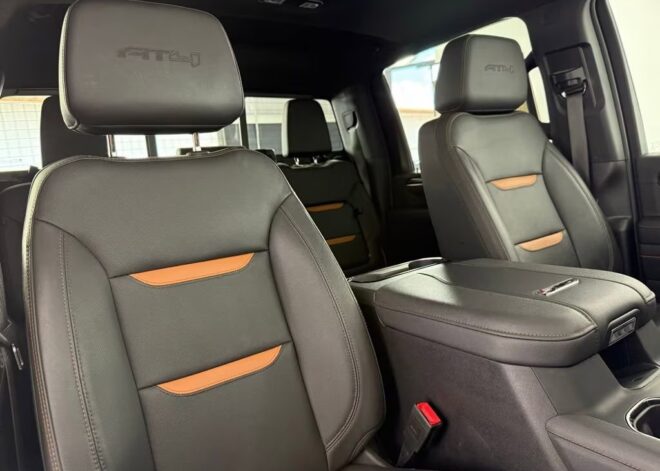 2024 GMC Sierra 2500 AT4