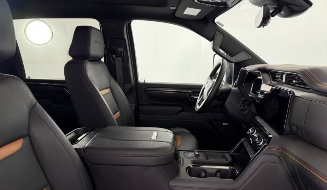 2024 GMC Sierra 2500 AT4