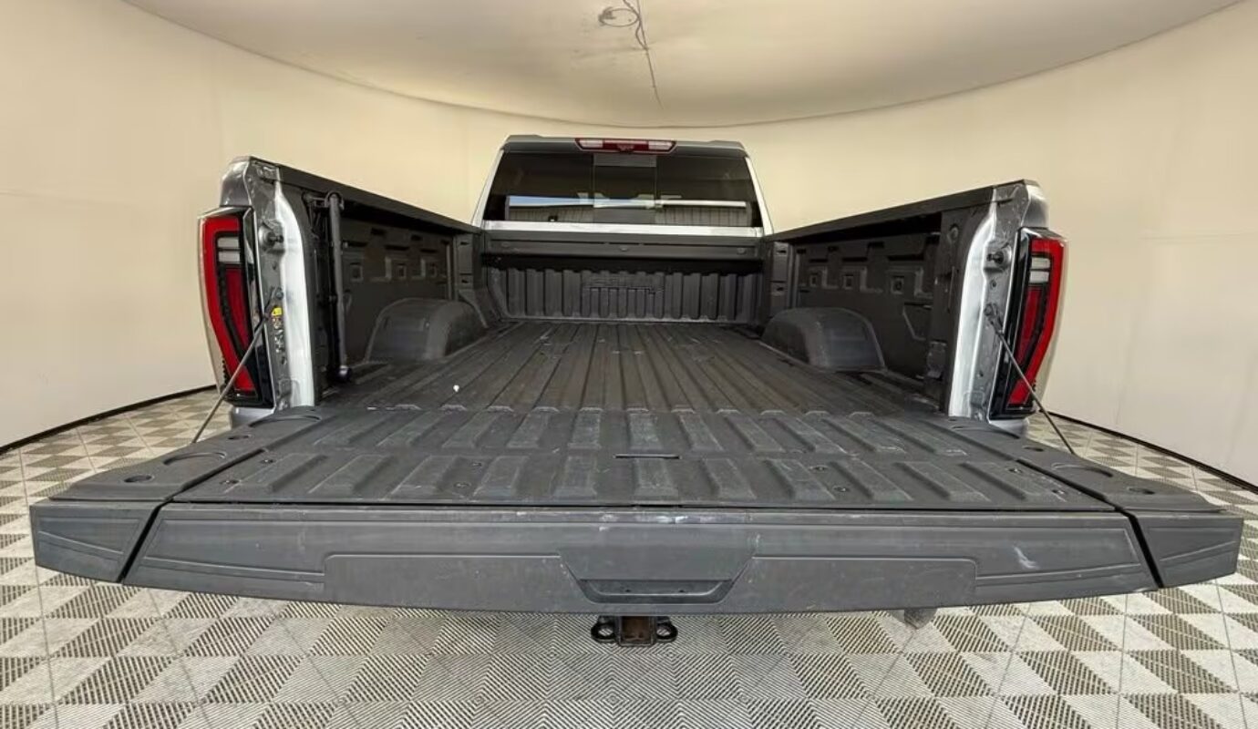 2024 GMC Sierra 2500 AT4