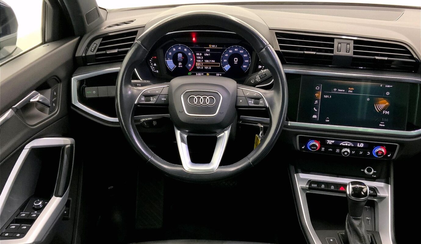 2021 Audi Q3