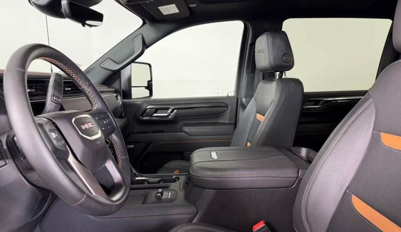 2024 GMC Sierra 2500 AT4