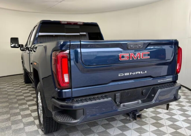 2022 GMC Sierra 2500HD Denali