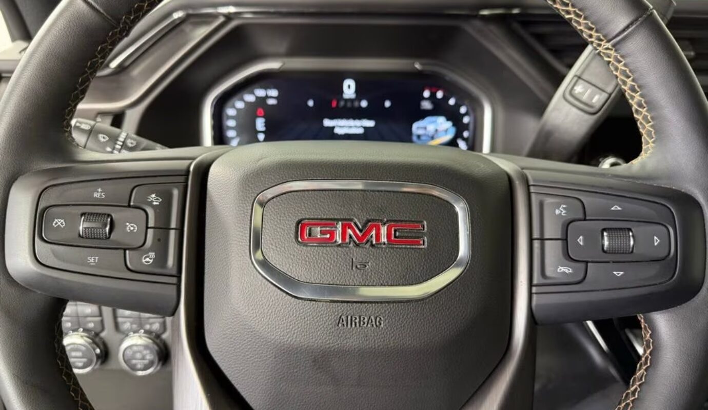 2024 GMC Sierra 2500 AT4