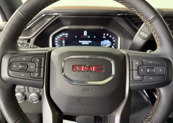 2024 GMC Sierra 2500 AT4